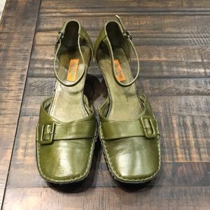 Miz Mooz ‘Patty, Green Mary Jane, size 40/9-.95